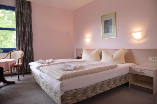 hotel-img
