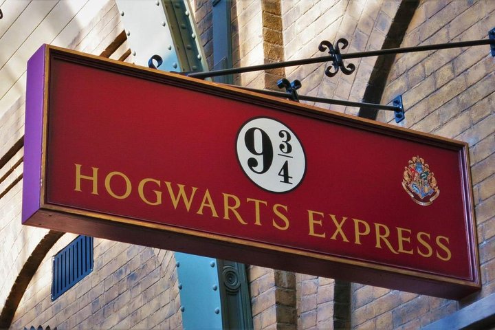 Magical Harry Potter London Film Locations with Driver Guide
