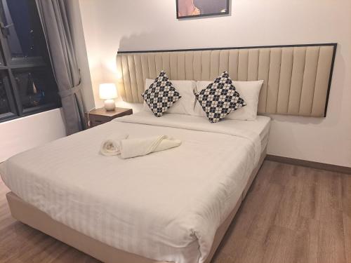 Agile marigold Suite KL