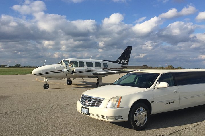 Toronto Aerial Tour With Niagara Winery Tasting Tour With IflyTOTO, Toronto