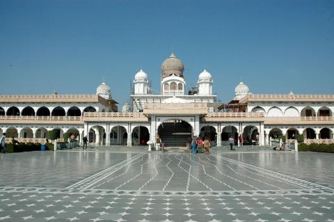 2 Day Trip to Agra from Ludhiana