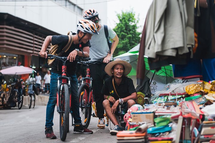 Must-Try: Hidden Bangkok Bike and Food Tour