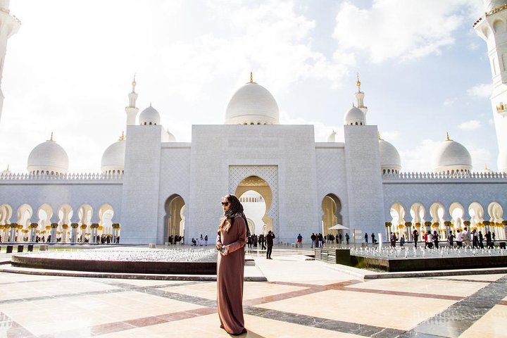 Day Tour of Abu Dhabi from Dubai