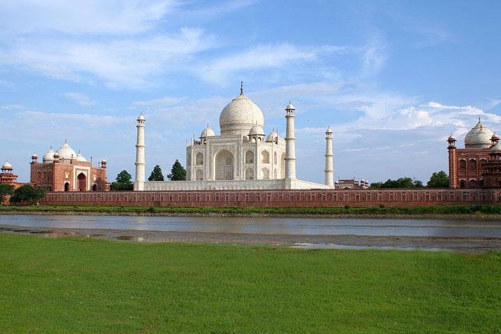 Full-Day City Tour of Agra visit Taj Mahal at Sunrise & Sunset with Agra Fort