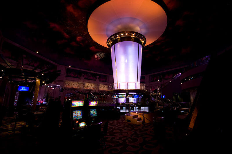 media_gallery-2020-03-11-8-800px_The_Bar_at_Harrah_s_Casino_82df33504a8cd90efc50334075612527.jpg