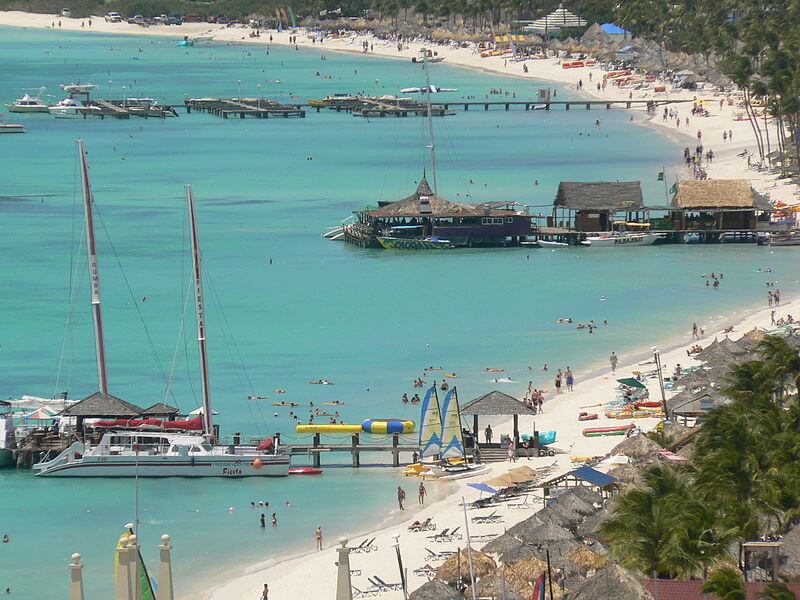 media_gallery-2020-03-2-7-800px_Aruba_Beach_2a4e8443fb8e6a0d810cbf976414e263.jpg
