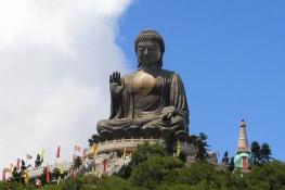 Tian Tan Buddha