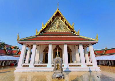 Wat Saket