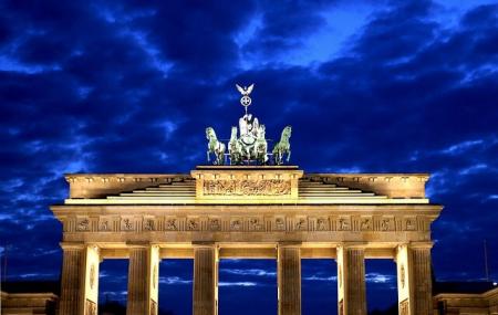 Berlin Tours